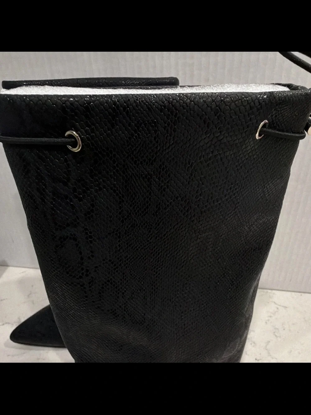 Newbella Black Snake Skin Faux Leather Knee-High Stiletto Boots Womens 8